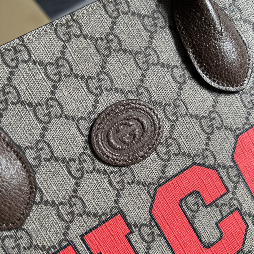 Gucci Shopping Bags